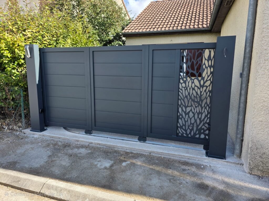 portail qui tourne sur mesure La fabrik a Portail